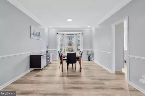 Dining - 42525 Mandolin St, Chantilly, VA 20152 photo 1 of 5