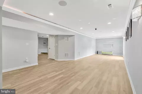 Other - 42525 Mandolin St, Chantilly, VA 20152 photo 7 of 11