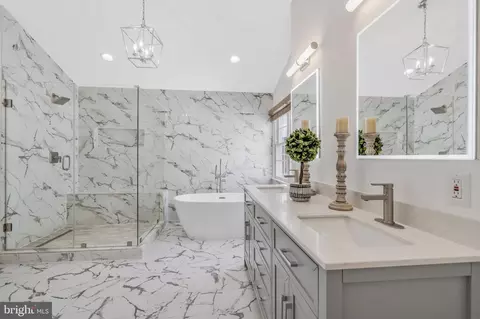 Bath - 42525 Mandolin St, Chantilly, VA 20152 photo 3 of 6