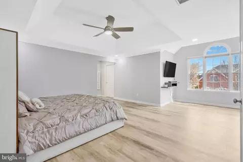Bedroom - 42525 Mandolin St, Chantilly, VA 20152 photo 3 of 9