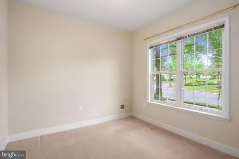 Other - 44396 Sunset Maple Dr, Ashburn, VA 20147 photo 7 of 9