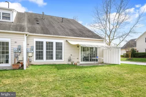Exterior - 44396 Sunset Maple Dr, Ashburn, VA 20147 photo 13 of 13