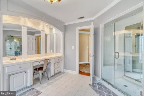 Bath - 20965 Nightshade Pl, Ashburn, VA 20147 photo 6 of 8