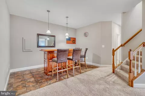 Dining - 20965 Nightshade Pl, Ashburn, VA 20147 photo 7 of 8