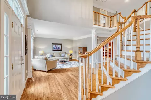 Entry Way - 20965 Nightshade Pl, Ashburn, VA 20147 photo 2 of 5