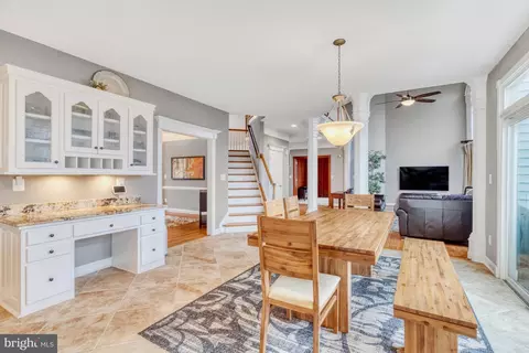 Dining - 20965 Nightshade Pl, Ashburn, VA 20147 photo 3 of 8