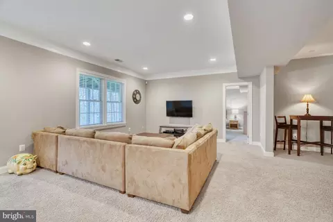 Living - 20965 Nightshade Pl, Ashburn, VA 20147 photo 12 of 13