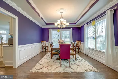 Dining - 42289 Brisley Ct, Chantilly, VA 20152 photo 1 of 6