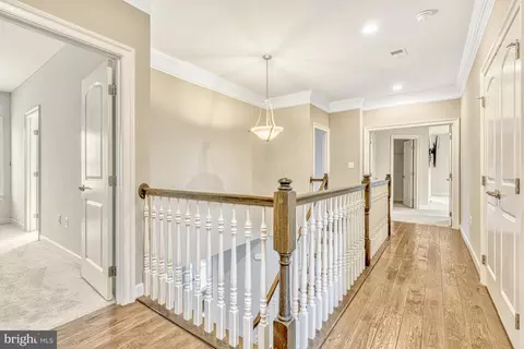 Entry Way - 42289 Brisley Ct, Chantilly, VA 20152 photo 12 of 13