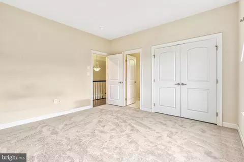 Bedroom - 42289 Brisley Ct, Chantilly, VA 20152 photo 6 of 6