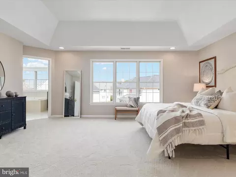 Bedroom - 25929 Stinger Dr, Chantilly, VA 20152 photo 2 of 2