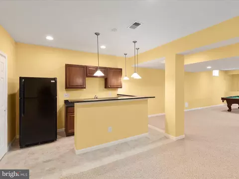 Kitchen - 25929 Stinger Dr, Chantilly, VA 20152 photo 4 of 5