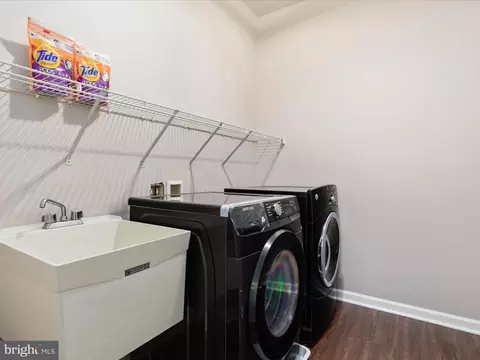 Other - 25929 Stinger Dr, Chantilly, VA 20152 photo 4 of 15