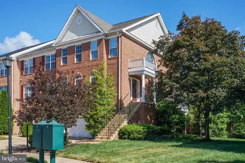 43776 Clemens Ter, Ashburn, VA 20147