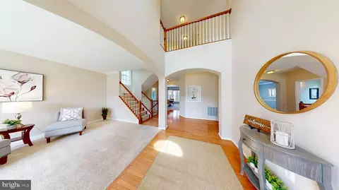 Entry Way - 47680 Leechecker Ct, Sterling, VA 20165 photo 2 of 7