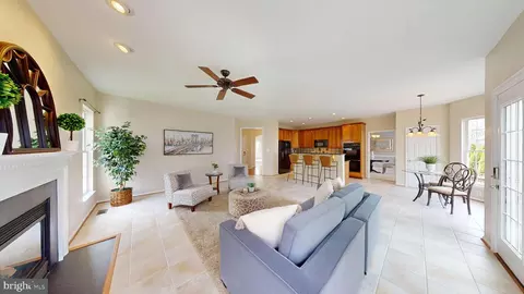 Living - 47680 Leechecker Ct, Sterling, VA 20165 photo 4 of 7