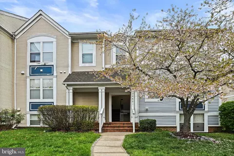 20601 Cornstalk Ter #202, Ashburn, VA 20147