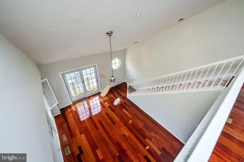 43331 Greyswallow Ter, Ashburn, VA 20147 photo 17