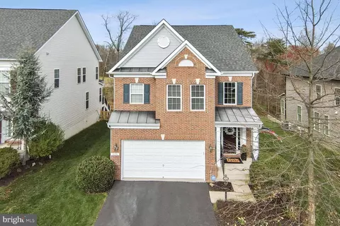 21728 Munday Hill Pl, Broadlands, VA 20148