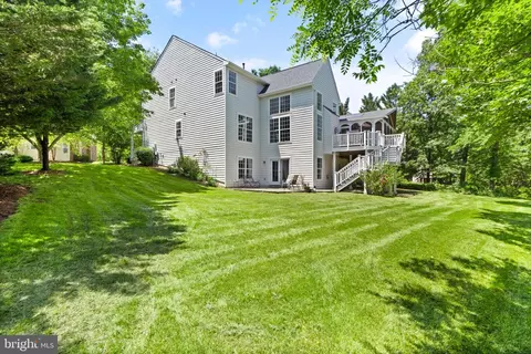 Exterior - 21372 Scara Pl, Broadlands, VA 20148 photo 12 of 16