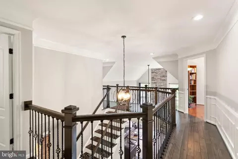 Entry Way - 21372 Scara Pl, Broadlands, VA 20148 photo 5 of 6