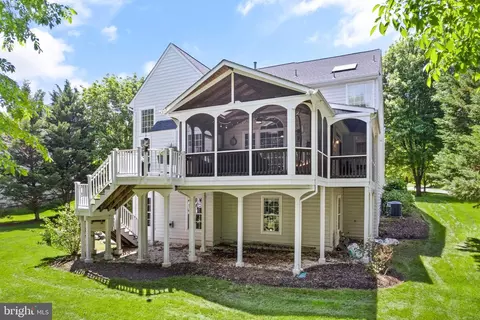Exterior - 21372 Scara Pl, Broadlands, VA 20148 photo 16 of 16