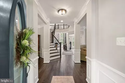 Entry Way - 21372 Scara Pl, Broadlands, VA 20148 photo 1 of 6