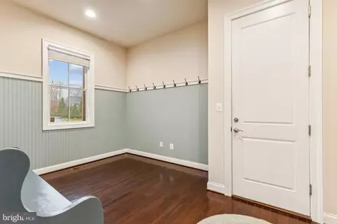 Other - 23130 Expedition Dr, Ashburn, VA 20148 photo 4 of 8