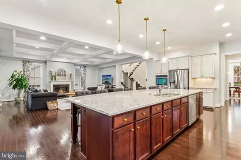 Kitchen - 23130 Expedition Dr, Ashburn, VA 20148 photo 1 of 5