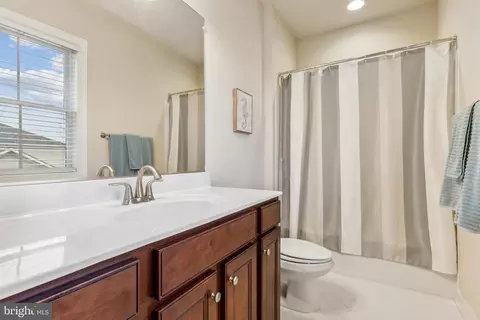 Bath - 23130 Expedition Dr, Ashburn, VA 20148 photo 3 of 5