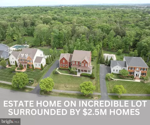 23130 Expedition Dr, Ashburn, VA 20148