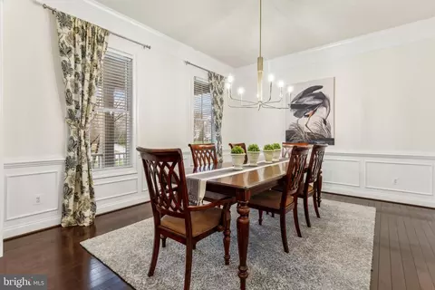 Dining - 23130 Expedition Dr, Ashburn, VA 20148 photo 2 of 4