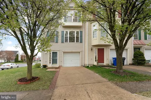 43460 Greenwich Sq, Ashburn, VA 20147