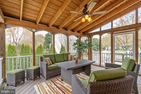 Exterior - 43444 Whetstone Ct, Ashburn, VA 20147 photo 12 of 21