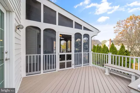 Exterior - 43444 Whetstone Ct, Ashburn, VA 20147 photo 13 of 21