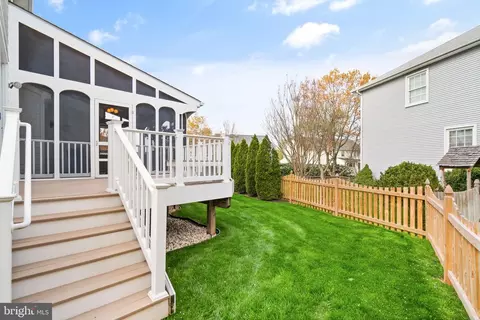 Exterior - 43444 Whetstone Ct, Ashburn, VA 20147 photo 15 of 21