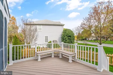 Exterior - 43444 Whetstone Ct, Ashburn, VA 20147 photo 14 of 21