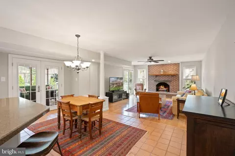 Dining - 43444 Whetstone Ct, Ashburn, VA 20147 photo 3 of 3