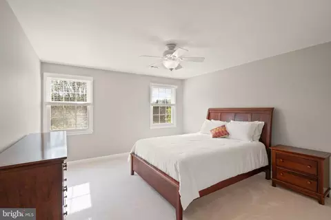 Bedroom - 43444 Whetstone Ct, Ashburn, VA 20147 photo 2 of 4