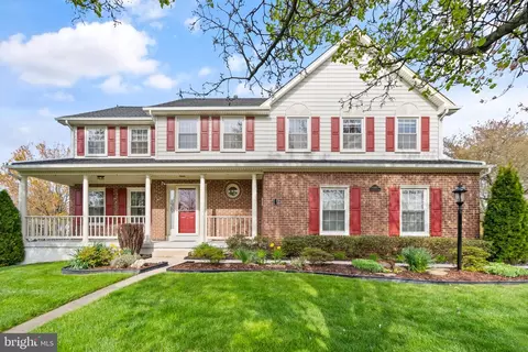 Exterior - 43444 Whetstone Ct, Ashburn, VA 20147 photo 2 of 21