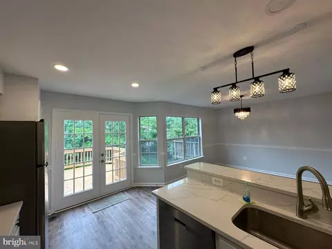 20244 Brookview Sq, Ashburn, VA 20147 photo 11