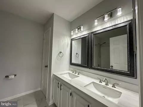 20244 Brookview Sq, Ashburn, VA 20147 photo 26