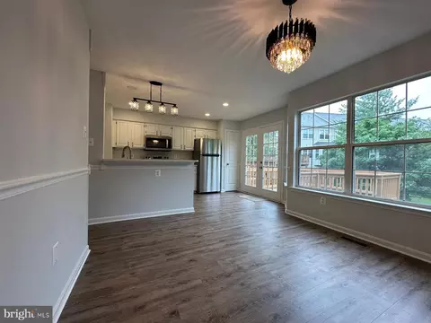 20244 Brookview Sq, Ashburn, VA 20147 photo 13