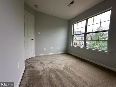 20244 Brookview Sq, Ashburn, VA 20147 photo 33
