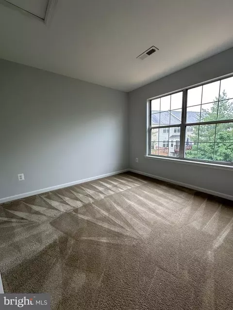 20244 Brookview Sq, Ashburn, VA 20147 photo 32