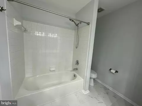 20244 Brookview Sq, Ashburn, VA 20147 photo 31