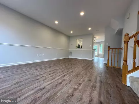 20244 Brookview Sq, Ashburn, VA 20147 photo 5