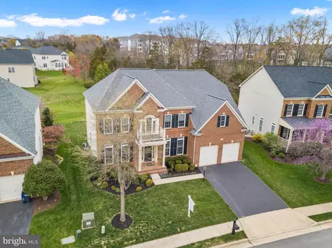 43328 Clarecastle Dr, Chantilly, VA 20152