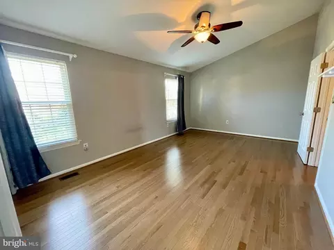 44110 Gala Cir, Ashburn, VA 20147 photo 12