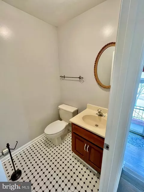 44110 Gala Cir, Ashburn, VA 20147 photo 10